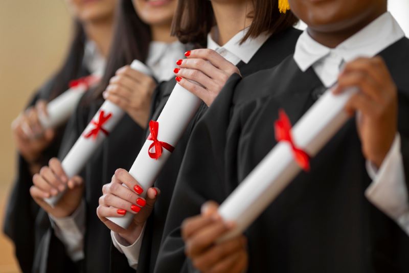 Beasiswa S2 Luar Negeri Terbaru Bulan Ini, Program Kuliah Internasional yang Buka Pendaftaran Pertengahan 2026 dan Banyak Dicari