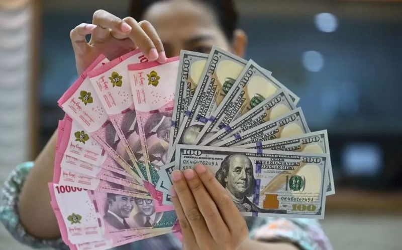 Dollar ke Rupiah Hari Ini, Dolar AS Nyaris Rp 17.800, Cara Cek Kurs Terbaru yang Viral dan Banyak Dicari Netizen Indonesia 2026